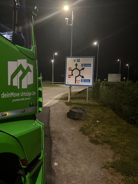 deinMove on an international move to Austria (signpost Graz/Linz)